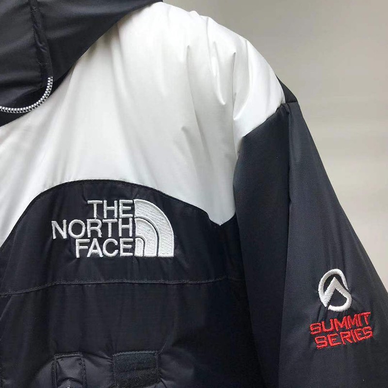 大人気！限定コラボ超激レア!シュプリーム×ノースフェイス 偽物 s logo ヒマラヤン ブラック shp18290